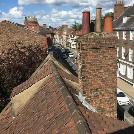 Gæstehus Intown - 60 Second Walk 2 Minster! York